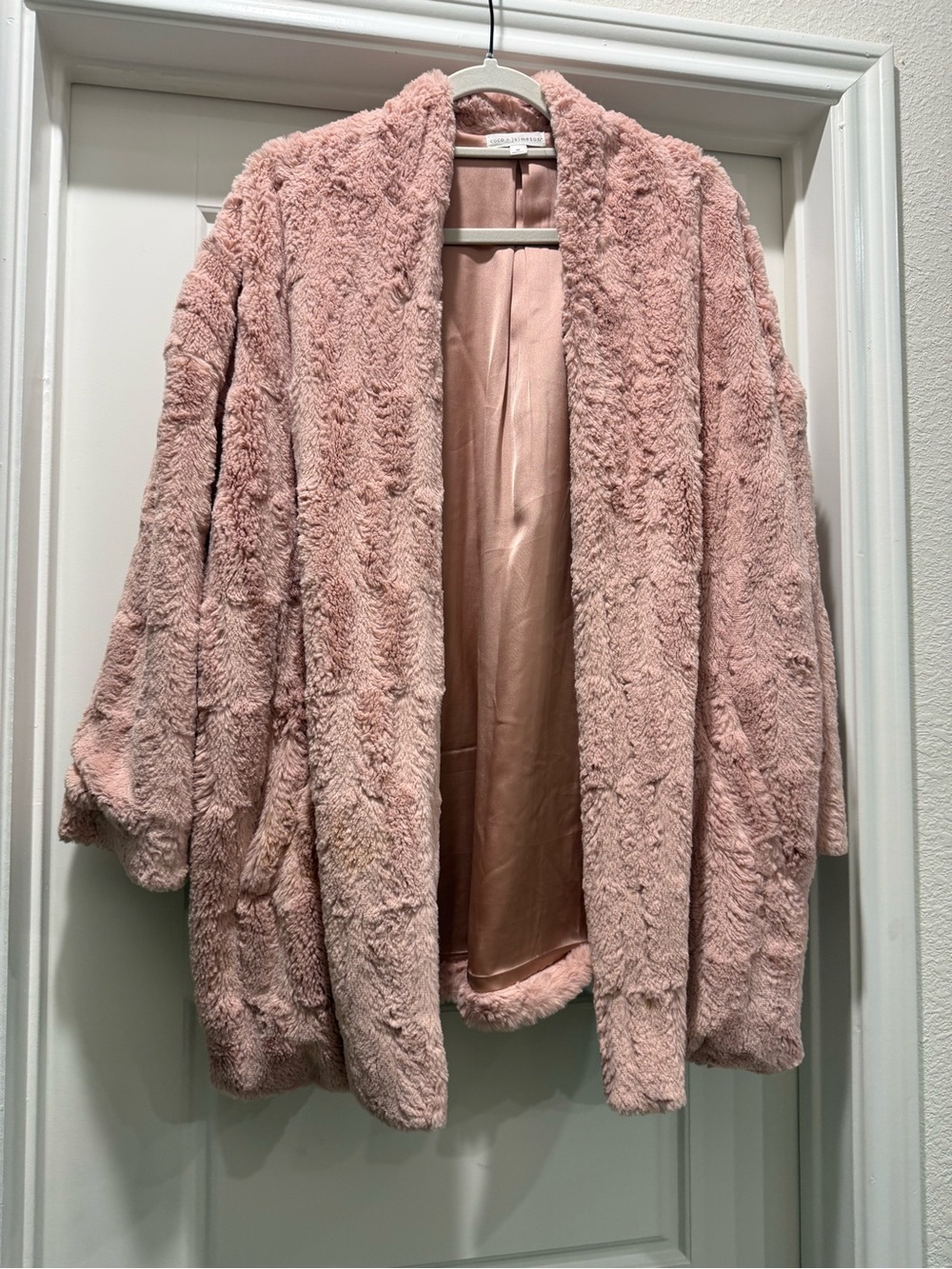 Women's Blush Pink Faux Fur Coat